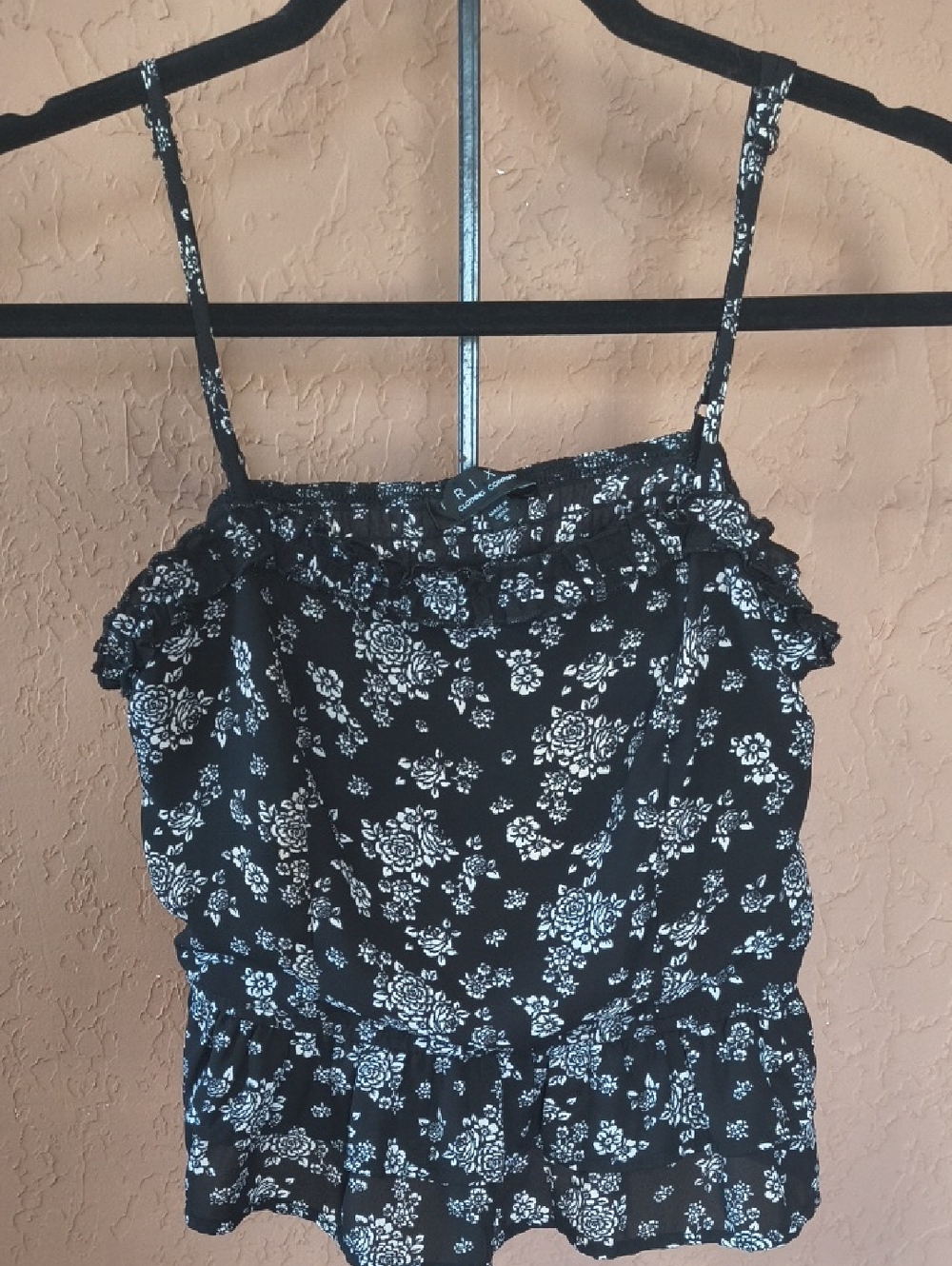 Trixxi Women's Black Floral Ruffle Cami Top Size Small